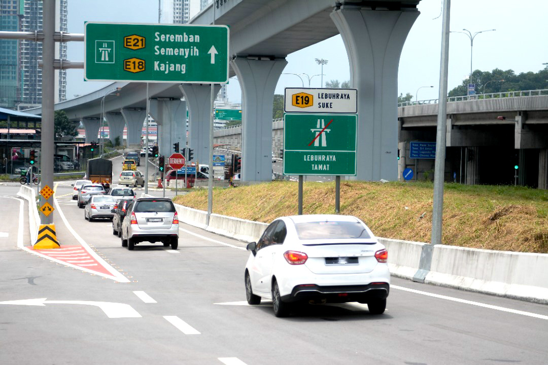 Informasi Terkini berkenaan tanjakan susur keluar dari lebuhraya SUKE ke Jalan Cheras